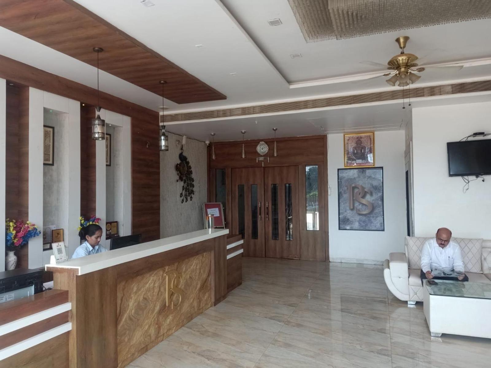 Ps Residency Hotel Shivpuri  ภายนอก รูปภาพ